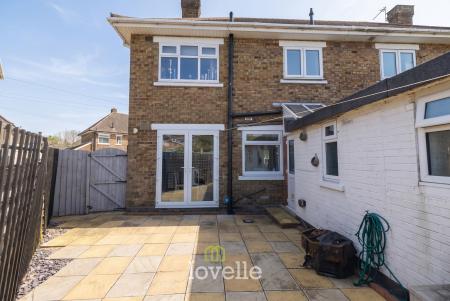 3 bedroom Semi-detached house for sale in Durham Road, Cleethorpes, DN35