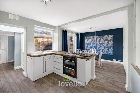 3 bedroom Semi-detached house for sale in Durham Road, Cleethorpes, DN35