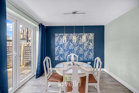 3 bedroom Semi-detached house for sale in Durham Road, Cleethorpes, DN35