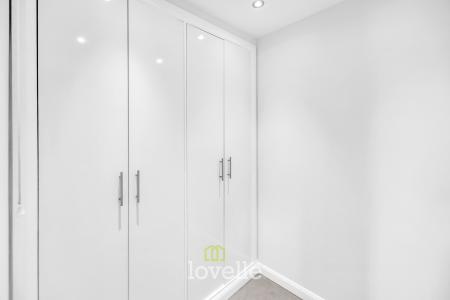 4 bedroom Detached house for sale in Humberston Avenue, Humberston, DN36