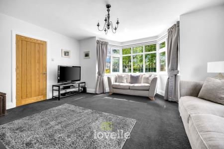 4 bedroom Detached house for sale in Humberston Avenue, Humberston, DN36