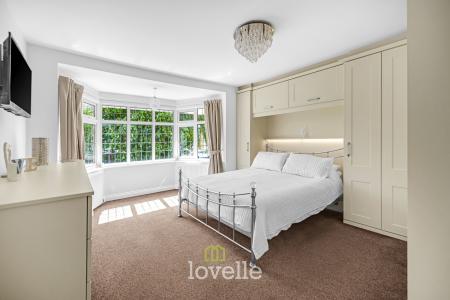 4 bedroom Detached house for sale in Humberston Avenue, Humberston, DN36