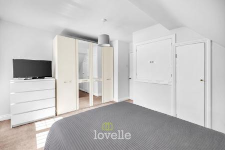 4 bedroom Detached house for sale in Humberston Avenue, Humberston, DN36