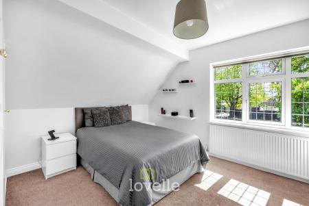 4 bedroom Detached house for sale in Humberston Avenue, Humberston, DN36