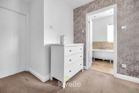 4 bedroom Detached house for sale in Humberston Avenue, Humberston, DN36