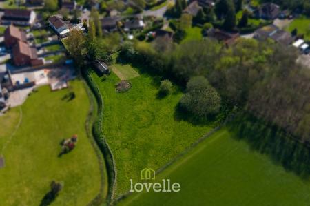 4 bedroom Detached house for sale in Main Street, Fulstow, LN11