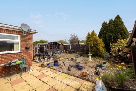 3 bedroom Semi-detached bungalow for sale in Swales Road, Humberston, DN36