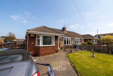 3 bedroom Semi-detached bungalow for sale in Swales Road, Humberston, DN36