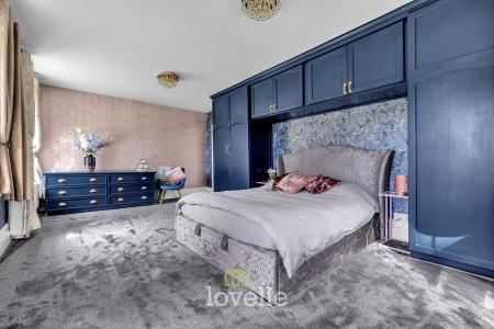 5 bedroom Detached house for sale in Church Lane, Marshchapel, DN36