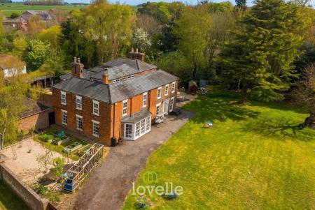 5 bedroom Detached house for sale in Church Lane, Marshchapel, DN36