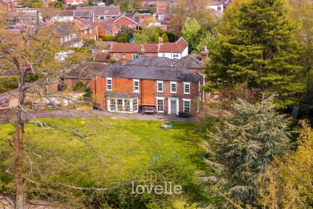 5 bedroom Detached house for sale in Church Lane, Marshchapel, DN36