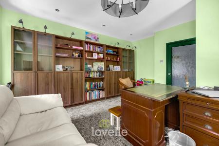 5 bedroom Detached house for sale in Church Lane, Marshchapel, DN36