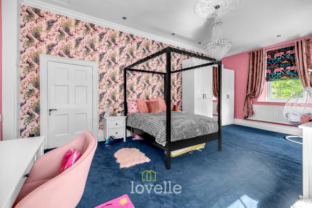 5 bedroom Detached house for sale in Church Lane, Marshchapel, DN36