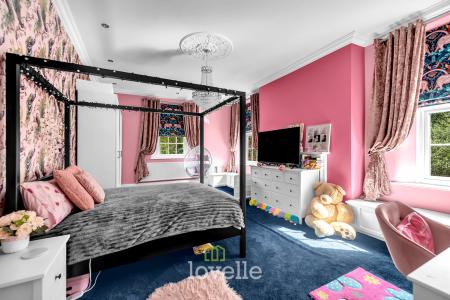 5 bedroom Detached house for sale in Church Lane, Marshchapel, DN36