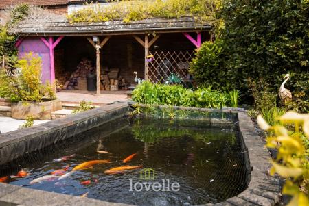 5 bedroom Detached house for sale in Church Lane, Marshchapel, DN36