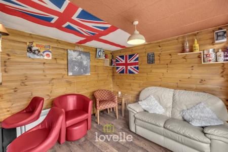 4 bedroom Semi-detached house for sale in Charles Avenue, New Waltham, DN36