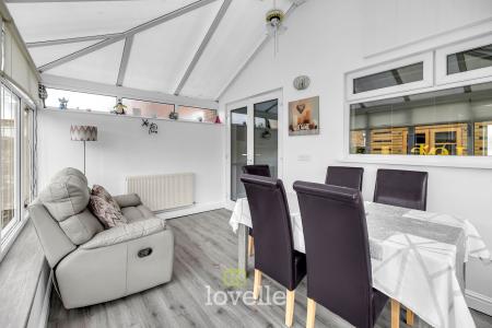 4 bedroom Semi-detached house for sale in Charles Avenue, New Waltham, DN36