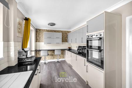 4 bedroom Semi-detached house for sale in Charles Avenue, New Waltham, DN36