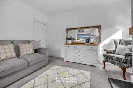 3 bedroom Detached house for sale in Main Street, Fulstow, LN11