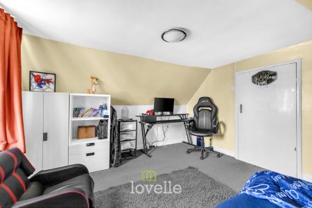 2 bedroom Cottage for sale in Hallgarth, Marshchapel, DN36