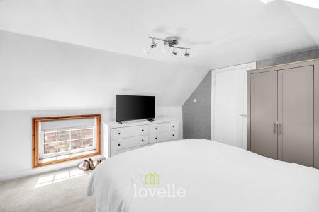 2 bedroom Cottage for sale in Hallgarth, Marshchapel, DN36