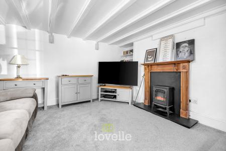 2 bedroom Cottage for sale in Hallgarth, Marshchapel, DN36