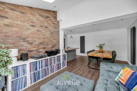 4 bedroom Detached house for sale in St Johns Gate, Tetney, DN36