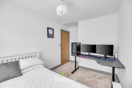 3 bedroom Semi-detached house for sale in Highgate, Cleethorpes, DN35