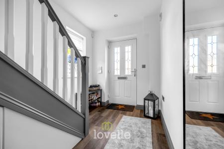 3 bedroom Semi-detached house for sale in Highgate, Cleethorpes, DN35