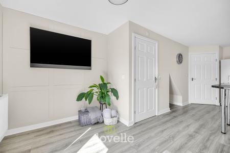 3 bedroom Terraced House for sale in Parklands Avenue, Humberston, DN36