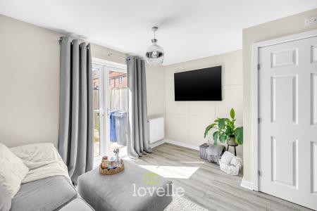 3 bedroom Terraced House for sale in Parklands Avenue, Humberston, DN36