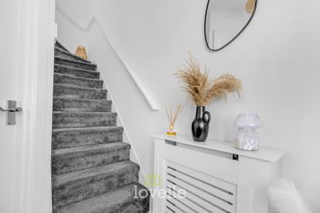 3 bedroom Terraced House for sale in Parklands Avenue, Humberston, DN36
