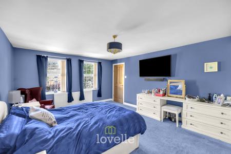 4 bedroom Detached house for sale in Main Street, Fulstow, LN11