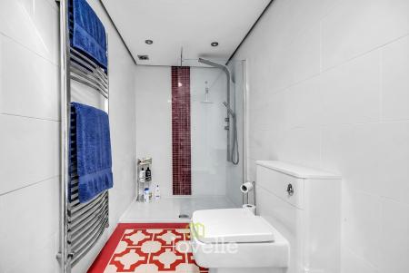 4 bedroom Detached house for sale in Main Street, Fulstow, LN11