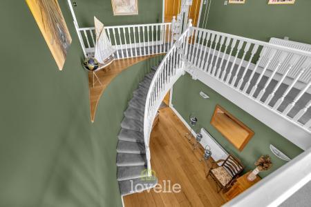 4 bedroom Detached house for sale in Main Street, Fulstow, LN11