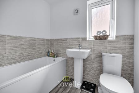 3 bedroom Detached house for sale in Parklands Avenue, Humberston, DN36