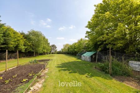 6 bedroom Detached house for sale in Northway, Fulstow, LN11