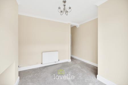 2 bedroom Terraced House for sale in Douglas Road, Cleethorpes, DN35