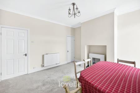 2 bedroom Terraced House for sale in Douglas Road, Cleethorpes, DN35