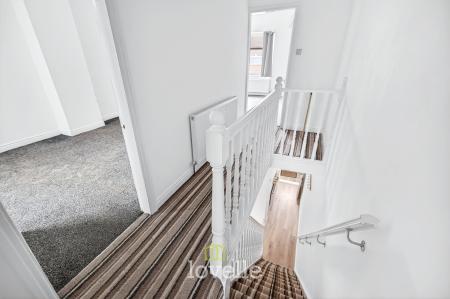 2 bedroom Terraced House for sale in Johnson Street, Cleethorpes, DN35