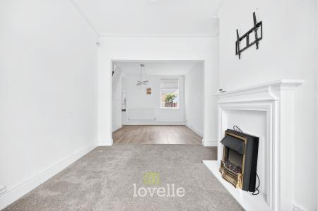 2 bedroom Terraced House for sale in Johnson Street, Cleethorpes, DN35