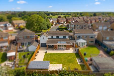 4 bedroom Detached house for sale in Bolingbroke Road, Cleethorpes, DN35