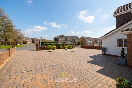 4 bedroom Detached house for sale in Bolingbroke Road, Cleethorpes, DN35
