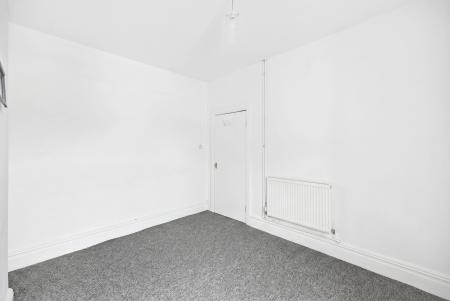 4 bedroom Terraced House for sale in Clee Road, Cleethorpes, DN35