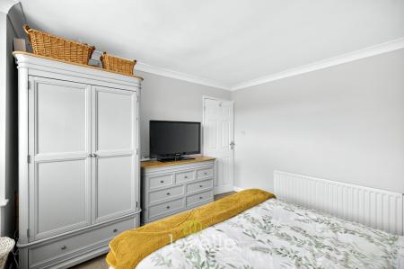 2 bedroom Bungalow for sale in Stephen Crescent, Humberston, DN36