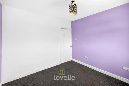 3 bedroom Semi-detached bungalow for sale in Brian Avenue, Cleethorpes, DN35