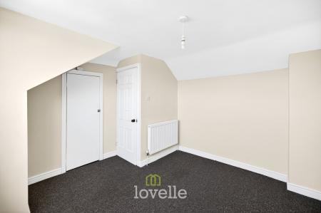 3 bedroom Semi-detached bungalow for sale in Brian Avenue, Cleethorpes, DN35