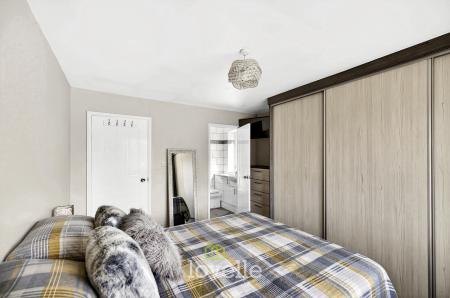 4 bedroom Detached house for sale in Drury Lane, New Waltham, DN36