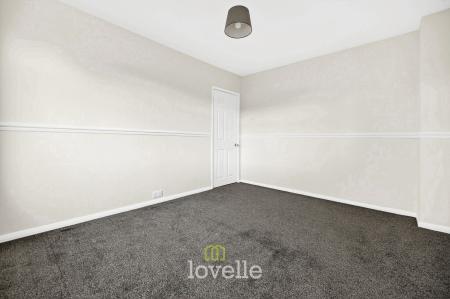 3 bedroom Semi-detached house for sale in Queen Mary Avenue, Cleethorpes, DN35