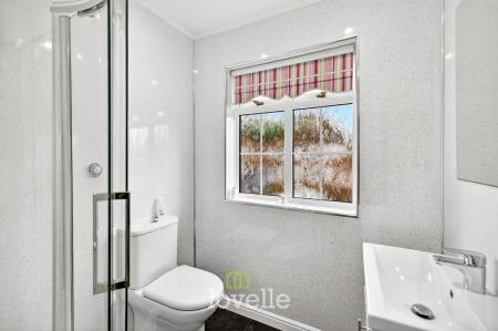 3 bedroom Semi-detached house for sale in Queen Mary Avenue, Cleethorpes, DN35